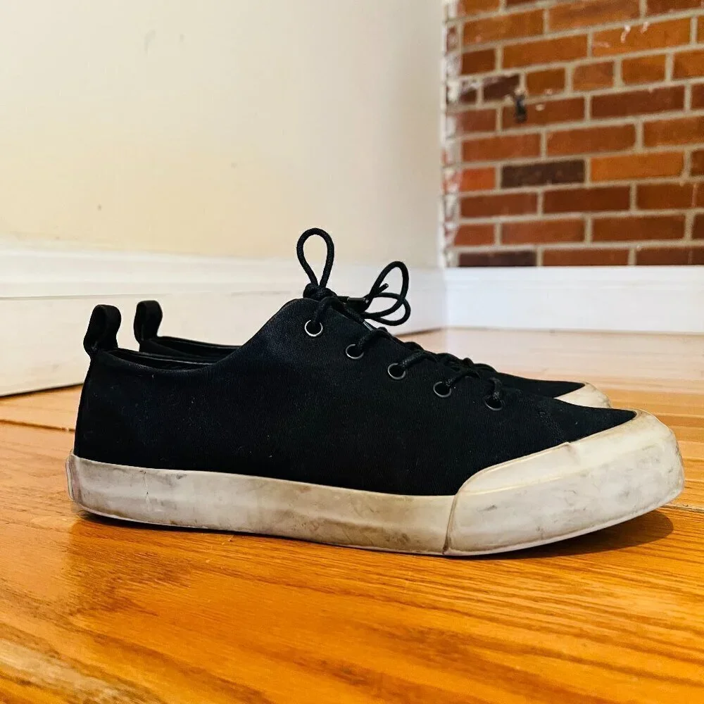 Saturdays New York City men's casual sneaker trainer shoe as new size 10.5